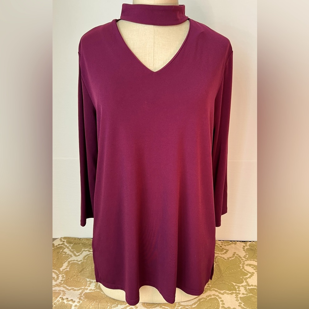 Ellen Tracy V Neck/Choker Neck in Poly Eggplant w Three Quarter Length Sleeves